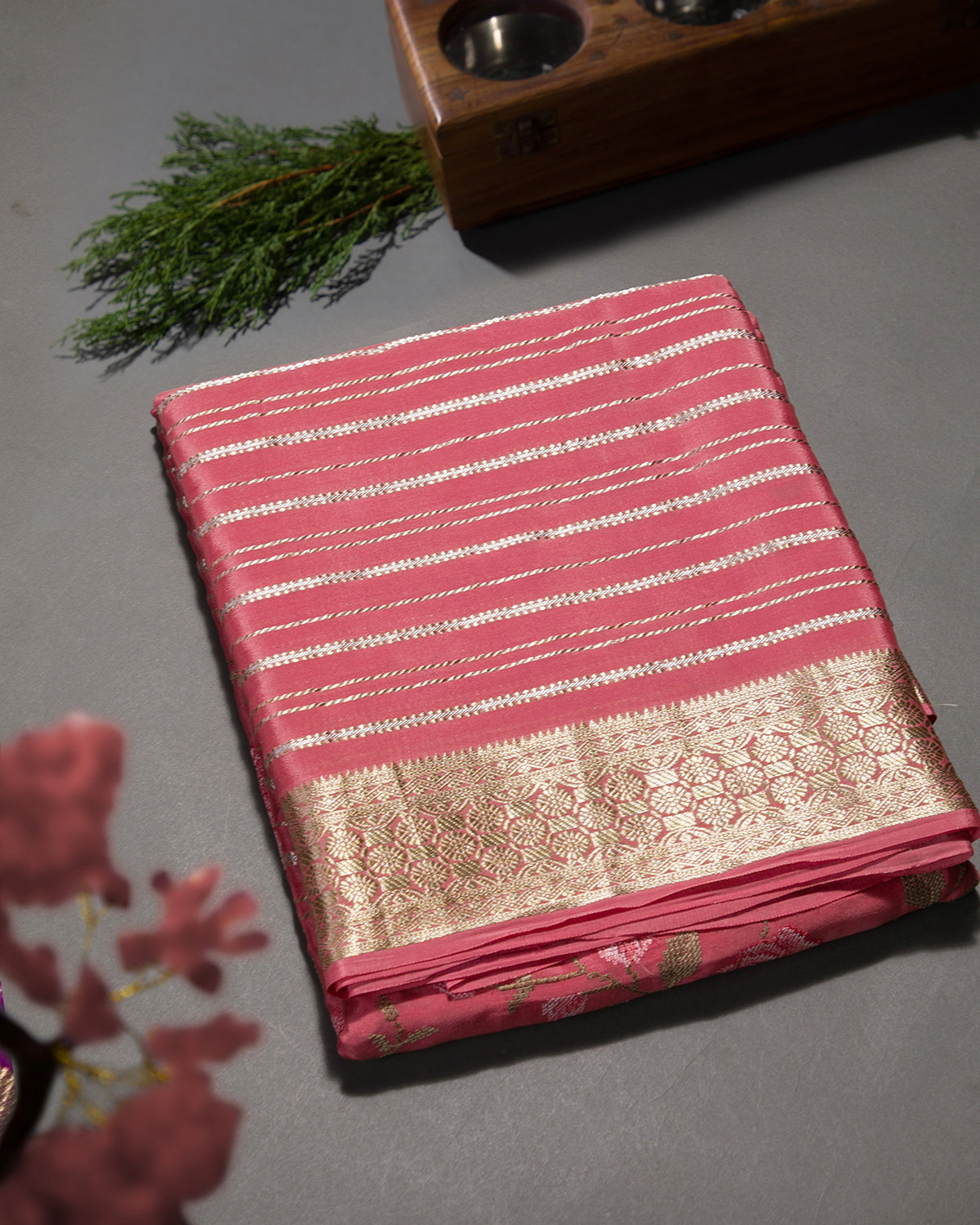Floral Ari - Gajri Pink Mysore Crepe Silk Saree