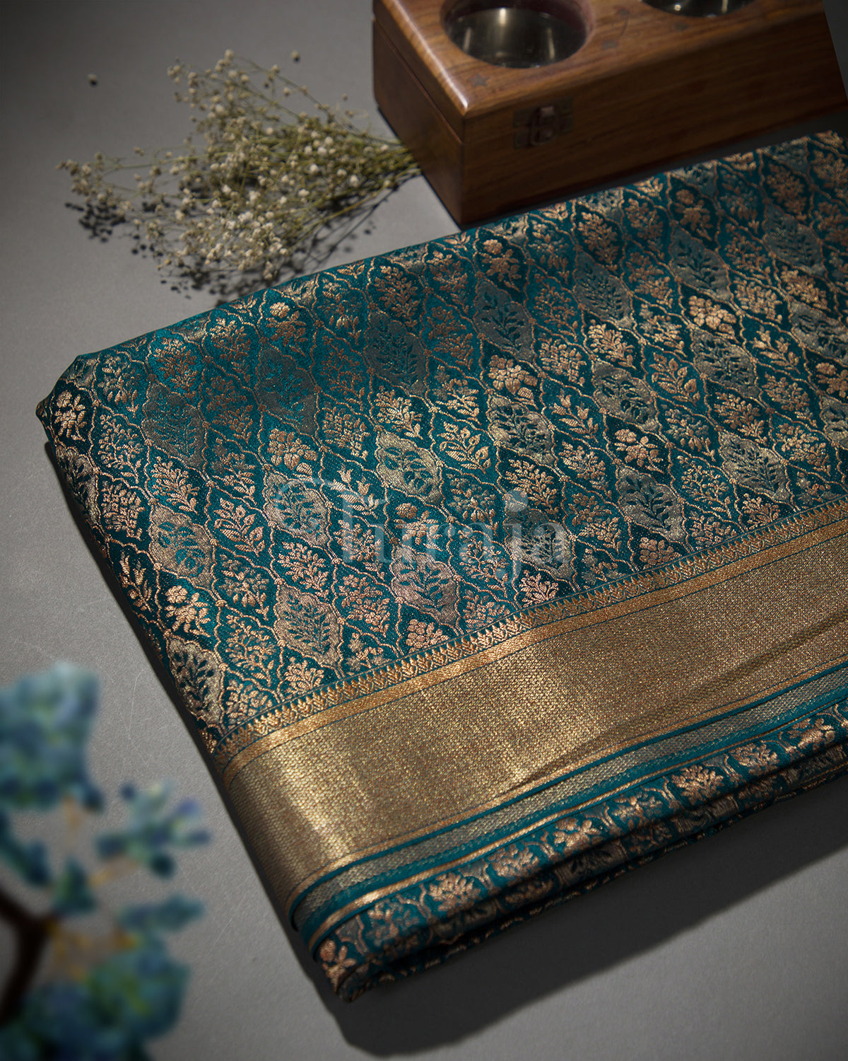 Pati Jaal Brocade: Teal Blue Mysore Crepe Silk Saree-view1