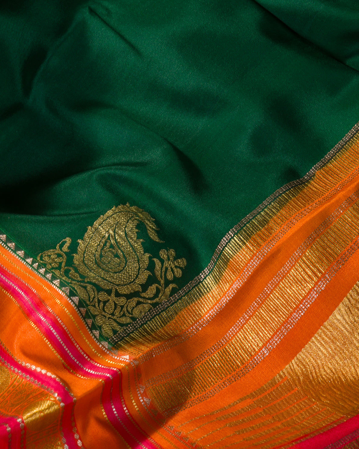 Rangkart - Bottle Green and Red Mysore Crepe Silk Saree