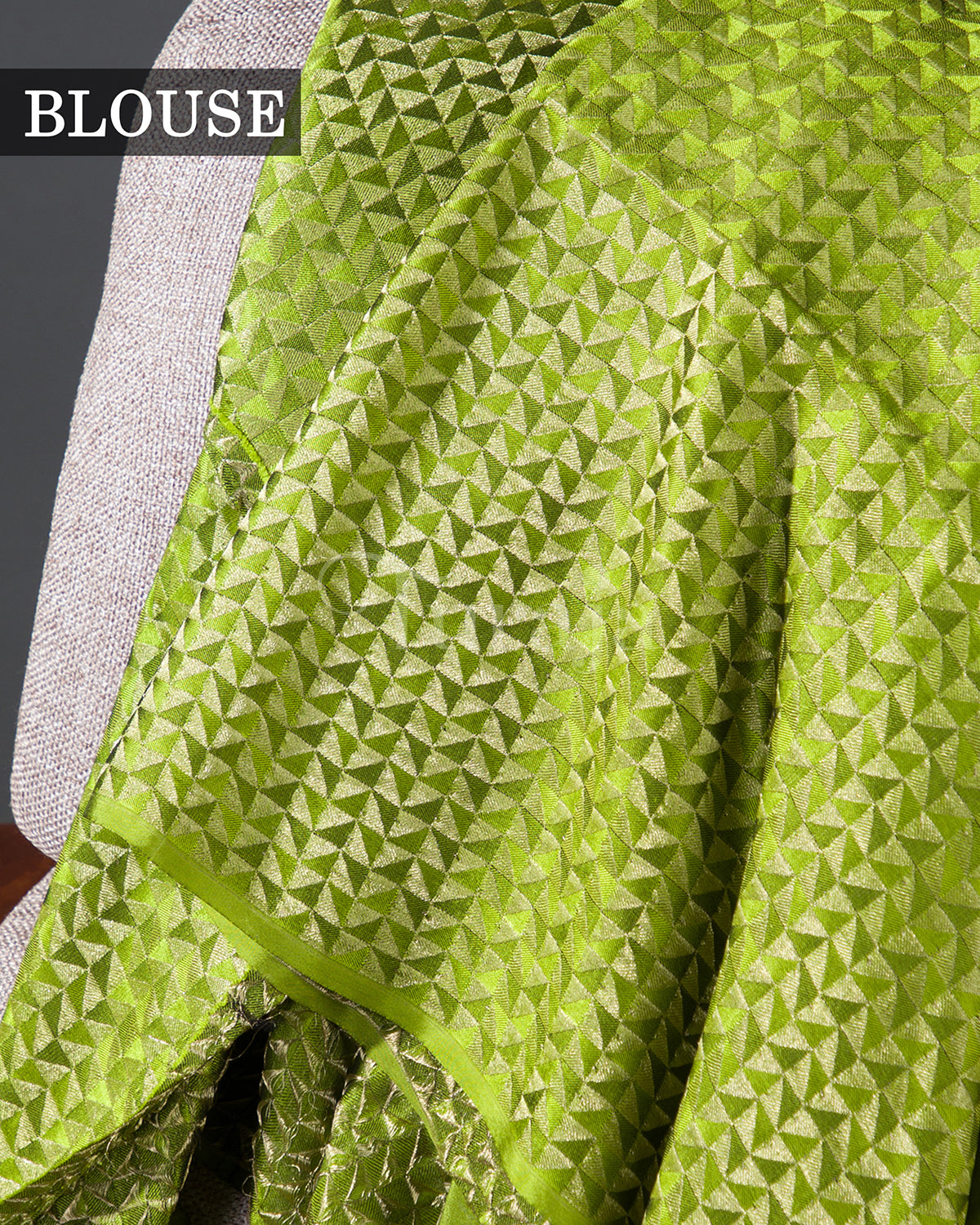 Stripes & Satin: Mehendi Green Mysore Crepe Silk Saree-view5