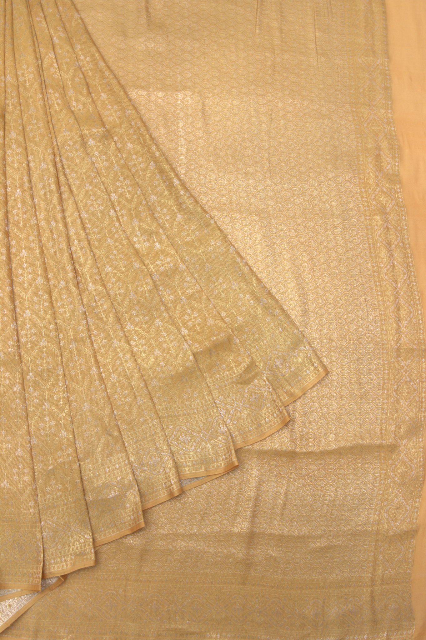 Tanabana: Yellow Mysore Crepe Silk Saree