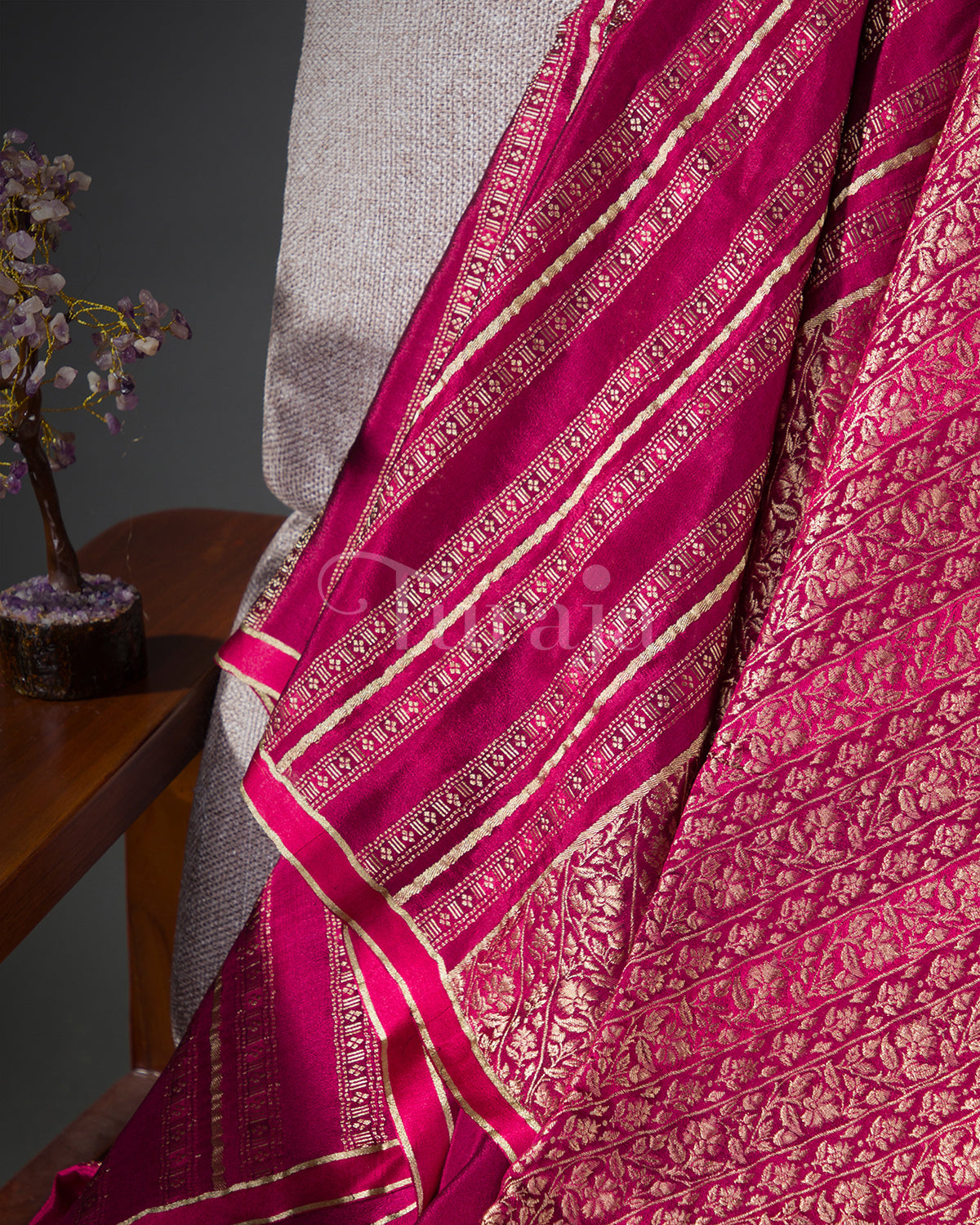 Stripes & Satin: Magenta Mysore Crepe Silk Saree-view3