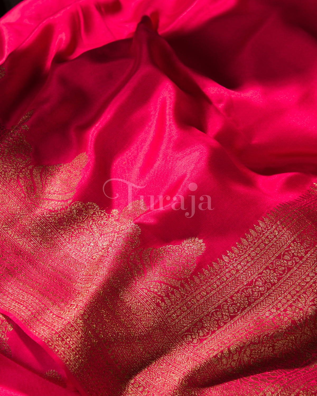 Antique Border: Red Mysore Crepe Silk Saree