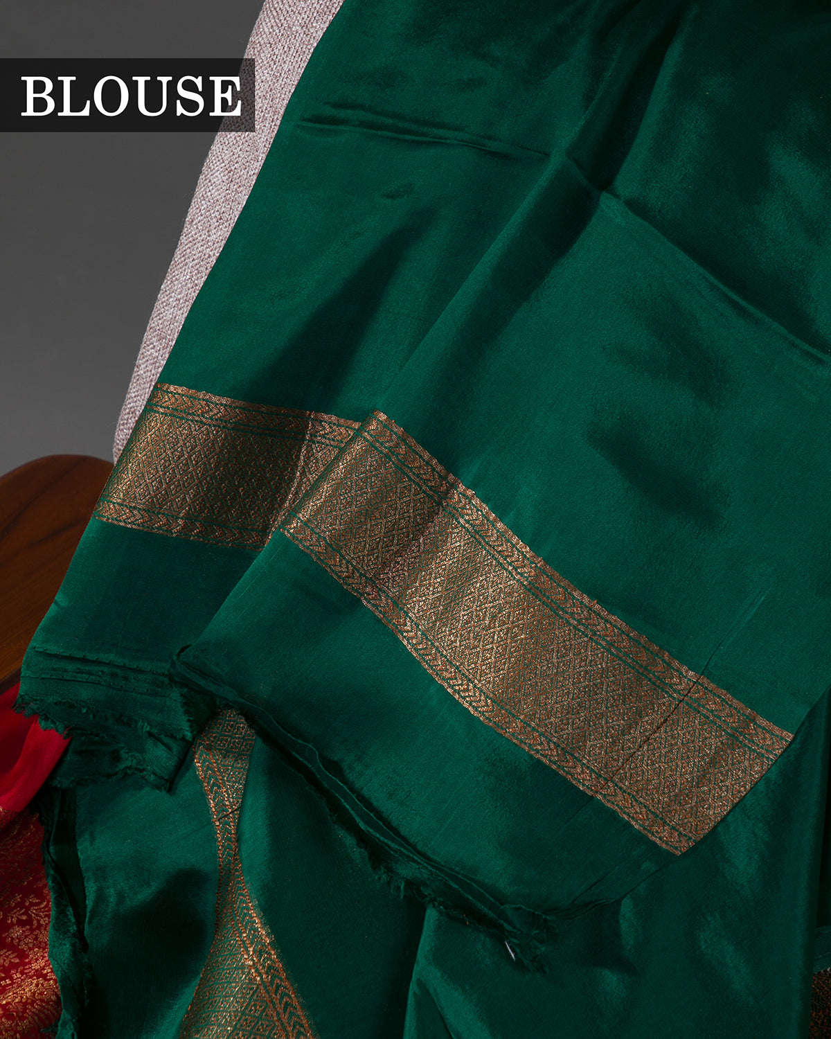 Gulbarga - Red and Bottle Green Mysore Crepe Silk Saree
