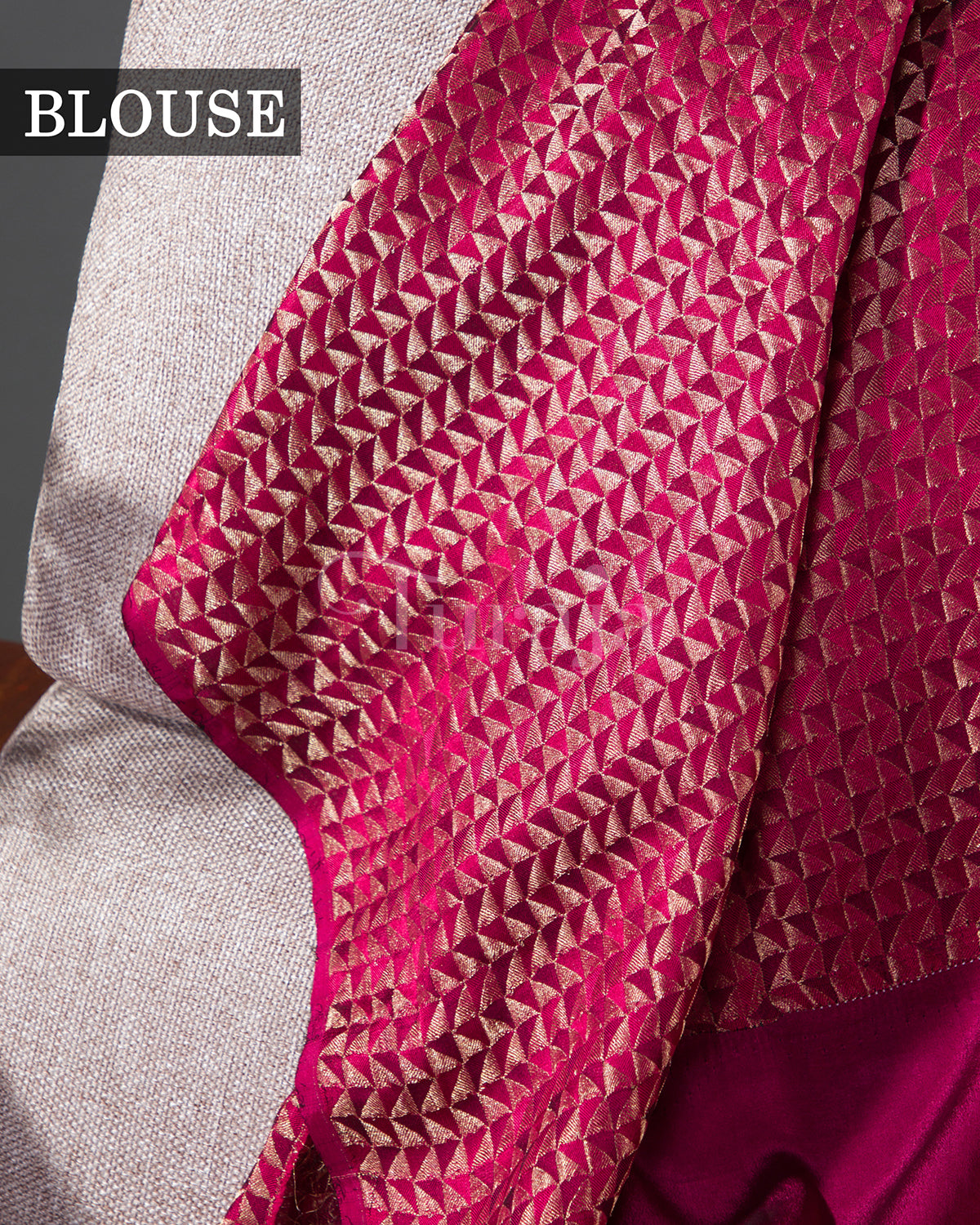 Stripes & Satin: Magenta Mysore Crepe Silk Saree-view5