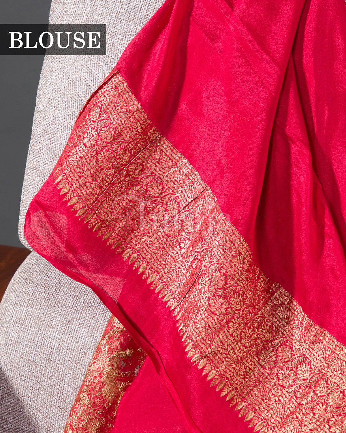 Jangla: Red Brocade Mysore Crepe Silk Saree-view5