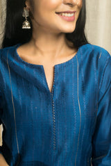 A women wearing dark blue chanderi kurti, ethnic wear for women