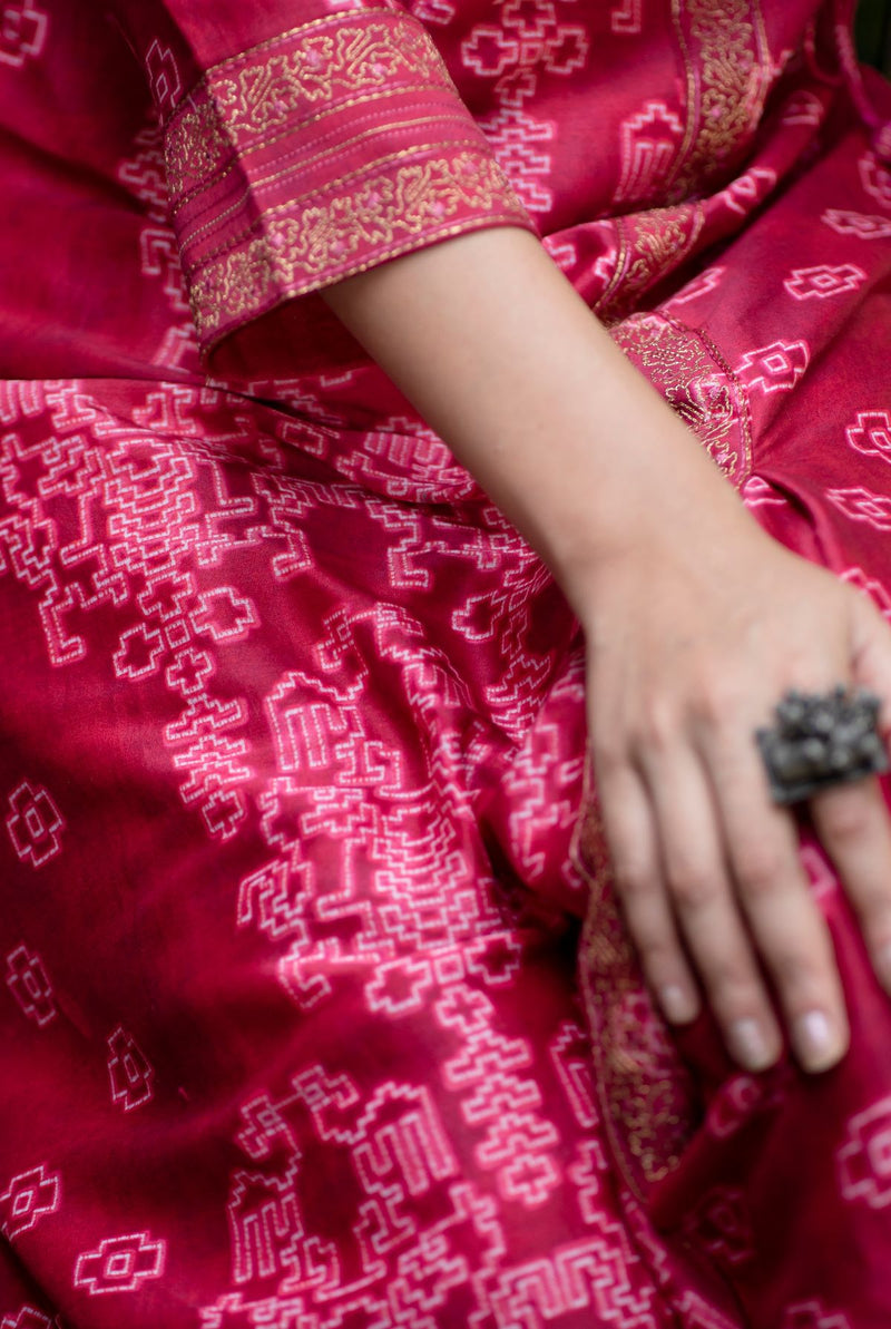 A women wearing rani pure chanderi angrakha, ethnic wear for women