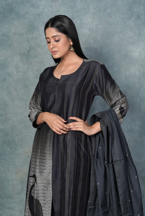 A women wearing midnight blue pure chanderi printed salwar suit, ethnic wear for women