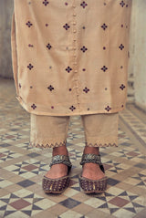 Pure chanderi beige kurta with all over  embroidered buta