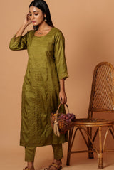 A women wearing olive pure tussar kurti set, ethnic wear for women